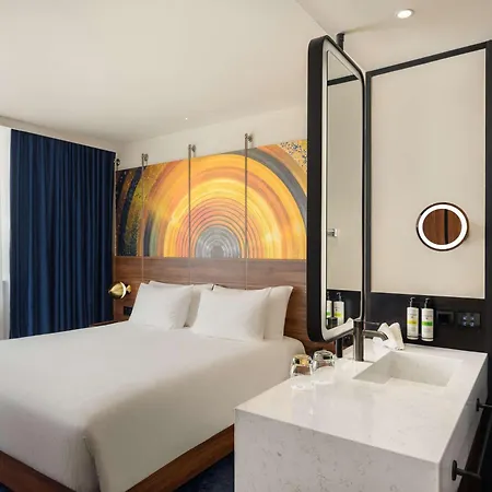Pullman 5*