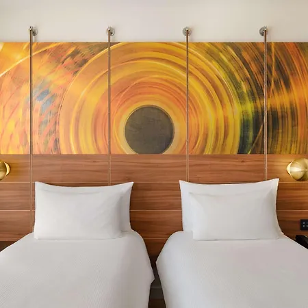 Pullman 5*