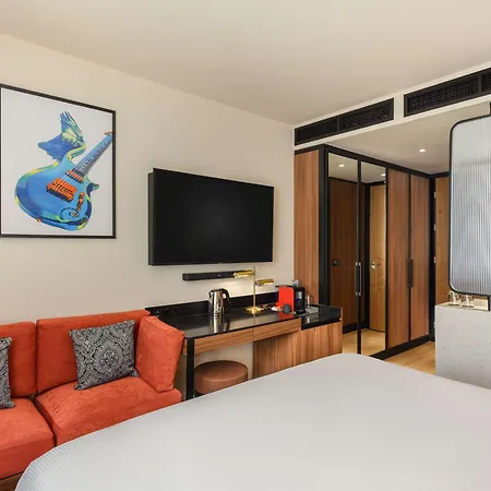 Pullman 5* Будапешт
