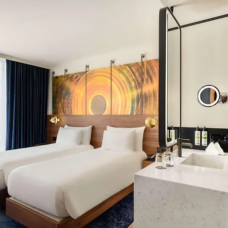 Pullman 5*