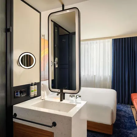 Pullman Hotel 5*
